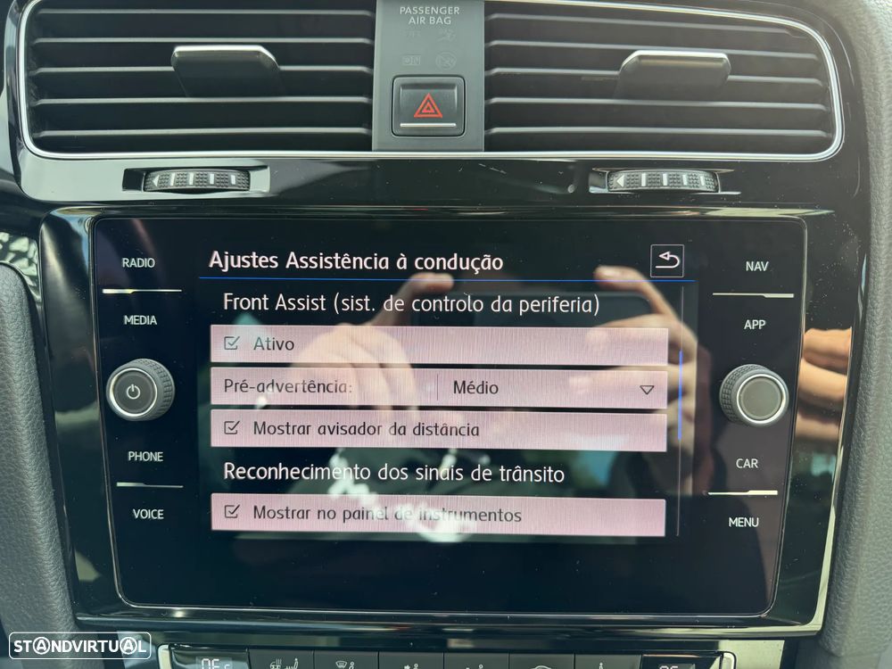 VW Golf 1.5 TSI ACT OPF DSG Highline - 37