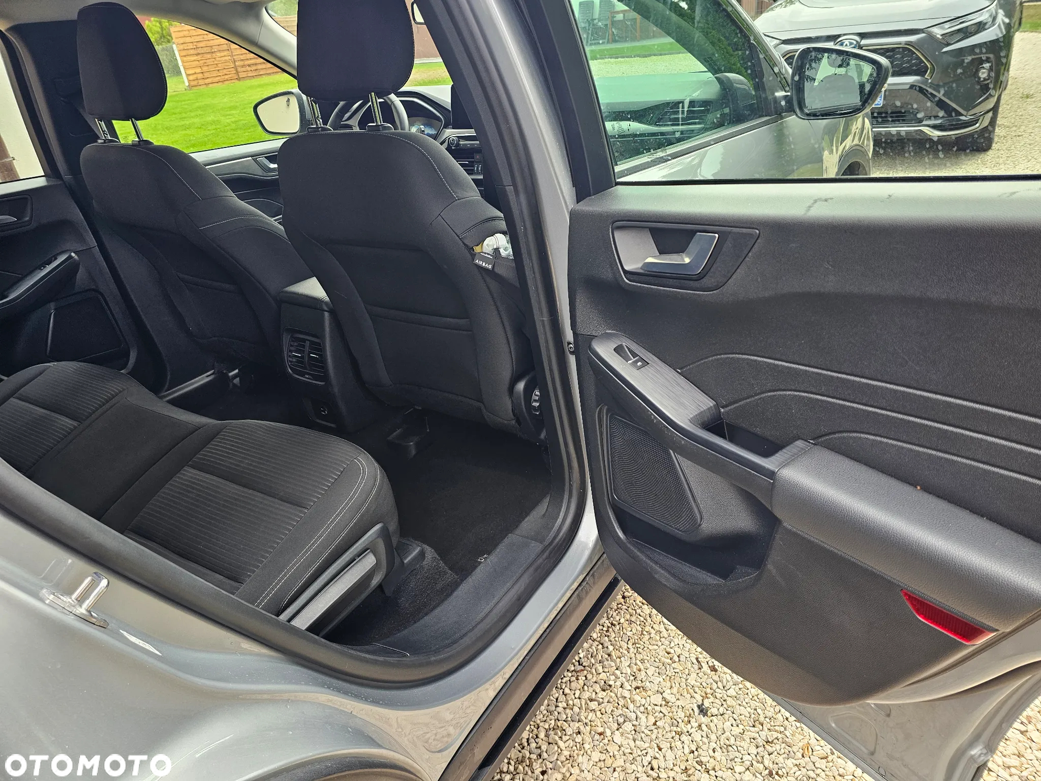 Ford Kuga 2.5 FHEV AWD Graphite Tech Edition e-CVT - 12