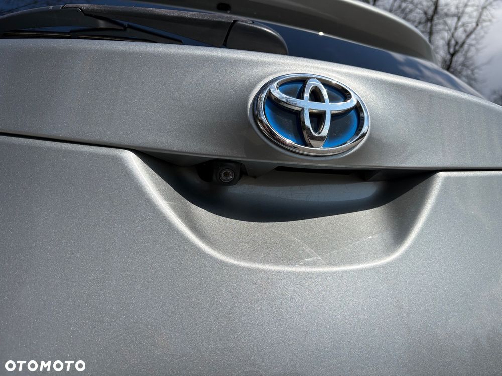 Toyota Auris Hybrid 135 Prestige - 32