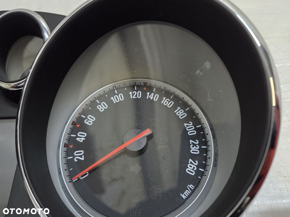 LICZNIK ZEGARY OPEL  ZAFIRA C EUROPA 13460583 - 7