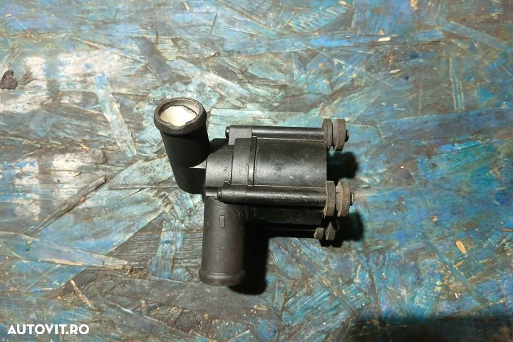 Pompa recirculare apa 03L965561 03L965561 Audi A4 B8/8K [2007 - 2011] - 1