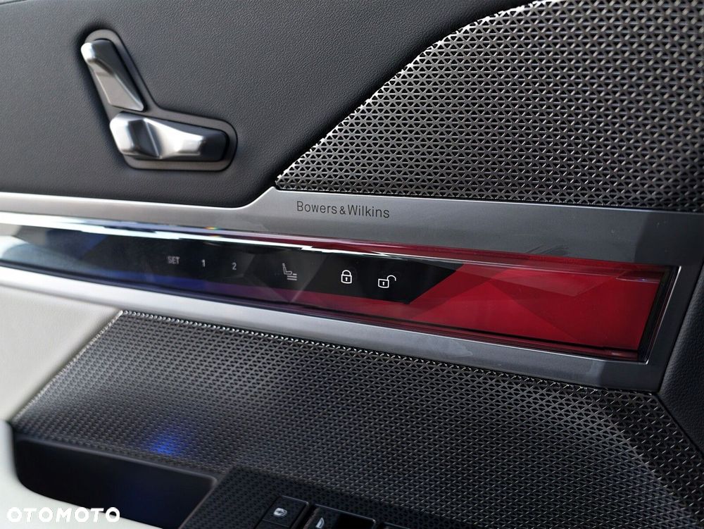 BMW Seria 7 - 31