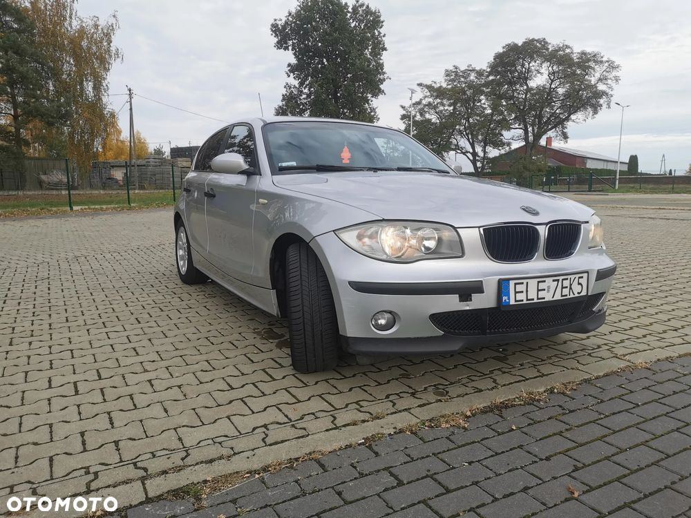 BMW Seria 1 2004 photo 4