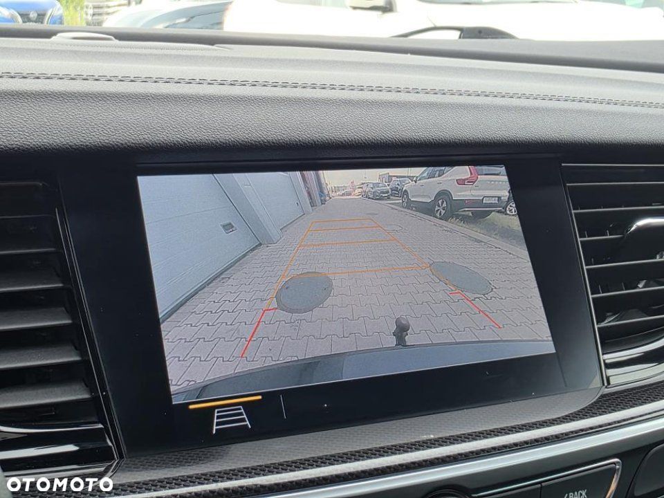 Opel Insignia - 37