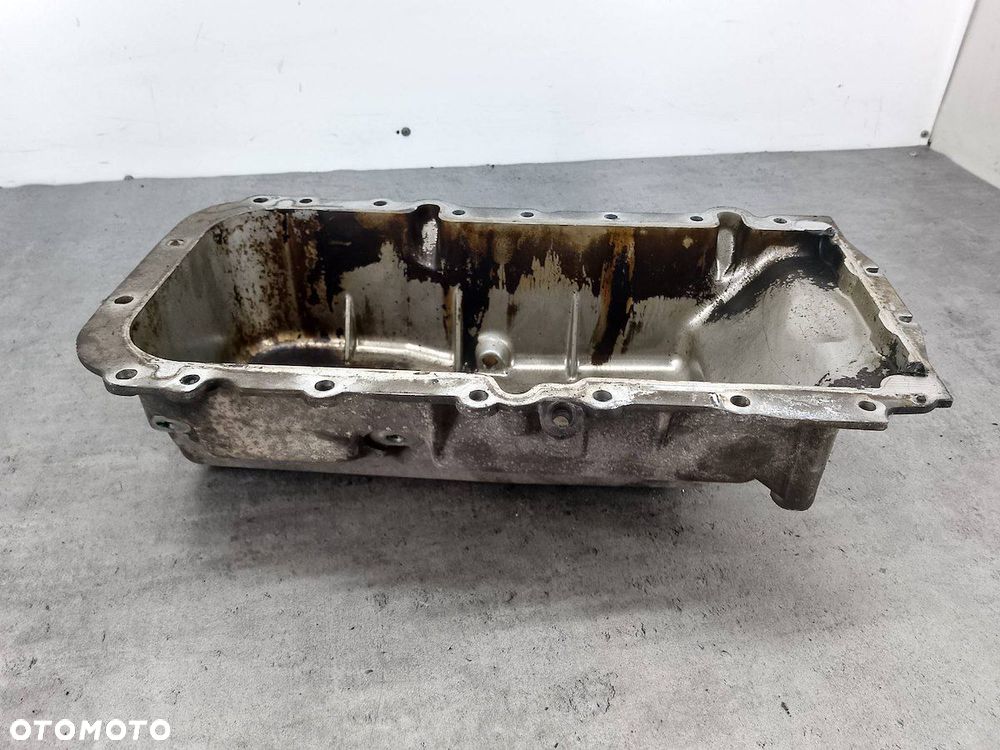 MISKA OLEJOWA CHRYSLER PACIFICA 04792661AC 3.5 V6 - 4