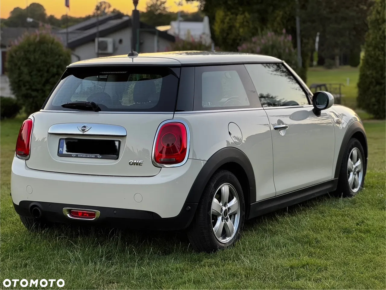 MINI ONE Standard - 5