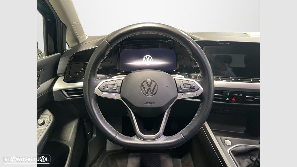 Volkswagen Golf 1.0 TSI Life — fotografia 11
