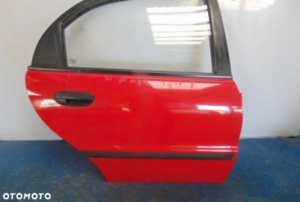 DAEWOO LANOS DRZWI KOMPLETNE PRAWE TYŁ STAN WIDOCZNY NA ZDJĘCIU - 1