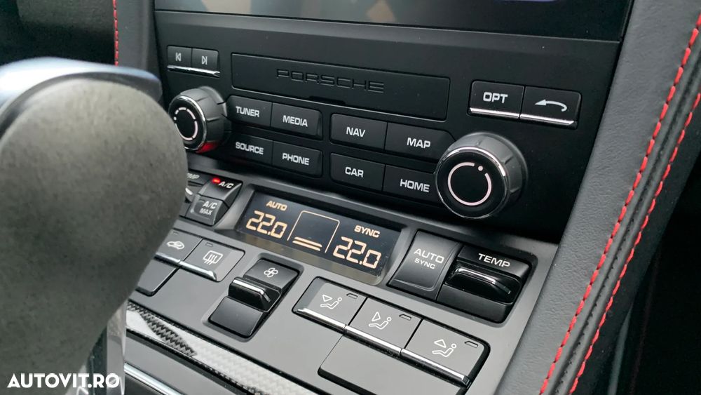 Porsche Cayman 718 GTS 4.0 PDK - 24