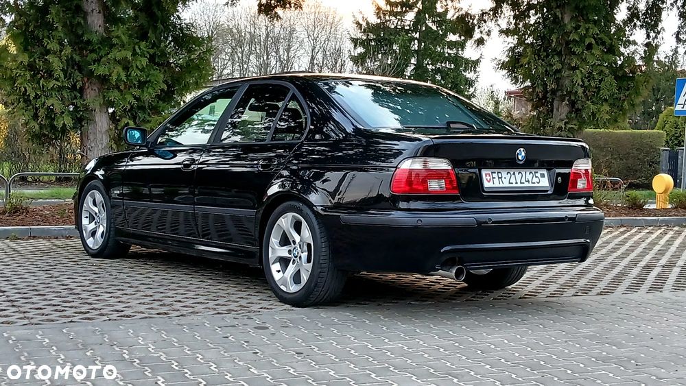 BMW Seria 5 525i - 10