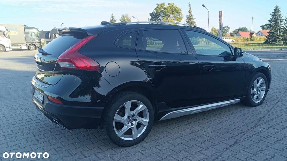 Volvo V40 Cross Country D3 Drive-E Momentum - 9