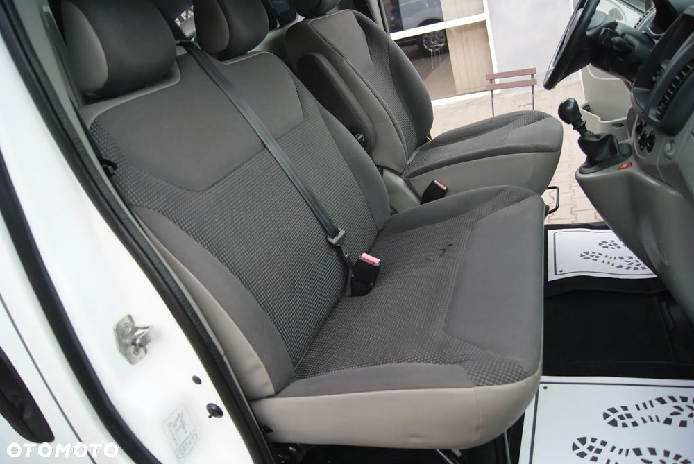 Opel Vivaro - 23