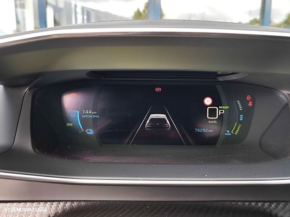 Peugeot e-208 50 kWh GT Line - 36