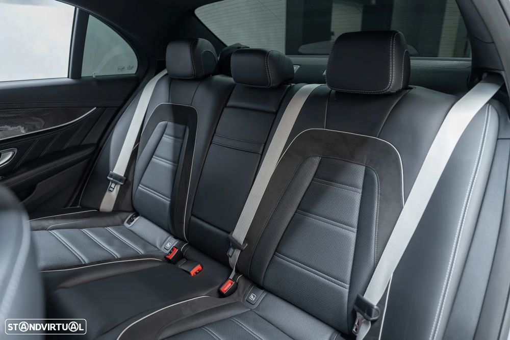 Mercedes-Benz E 63 AMG S 4-Matic+ - 57