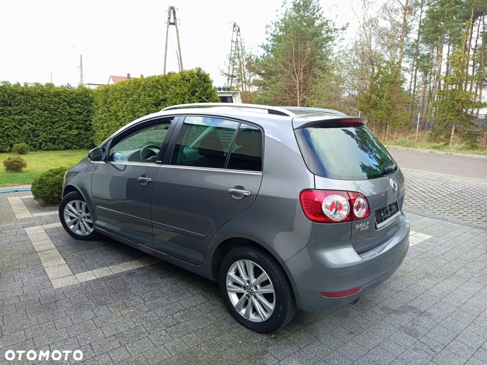 Volkswagen Golf Plus 1.6 TDI DPF Style - 6