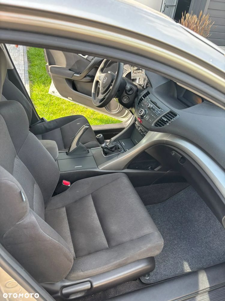 Honda Accord 2.0 Elegance - 12
