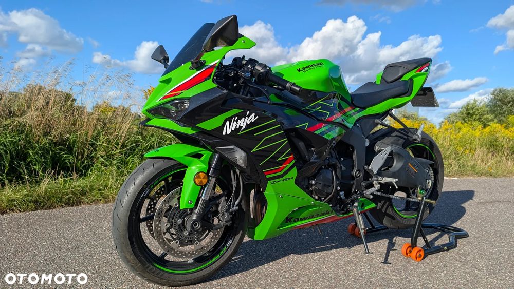 Kawasaki Ninja - 4