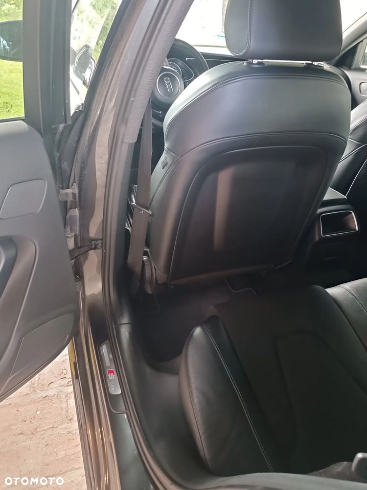 Audi A4 Avant 2.0 TDI - 19