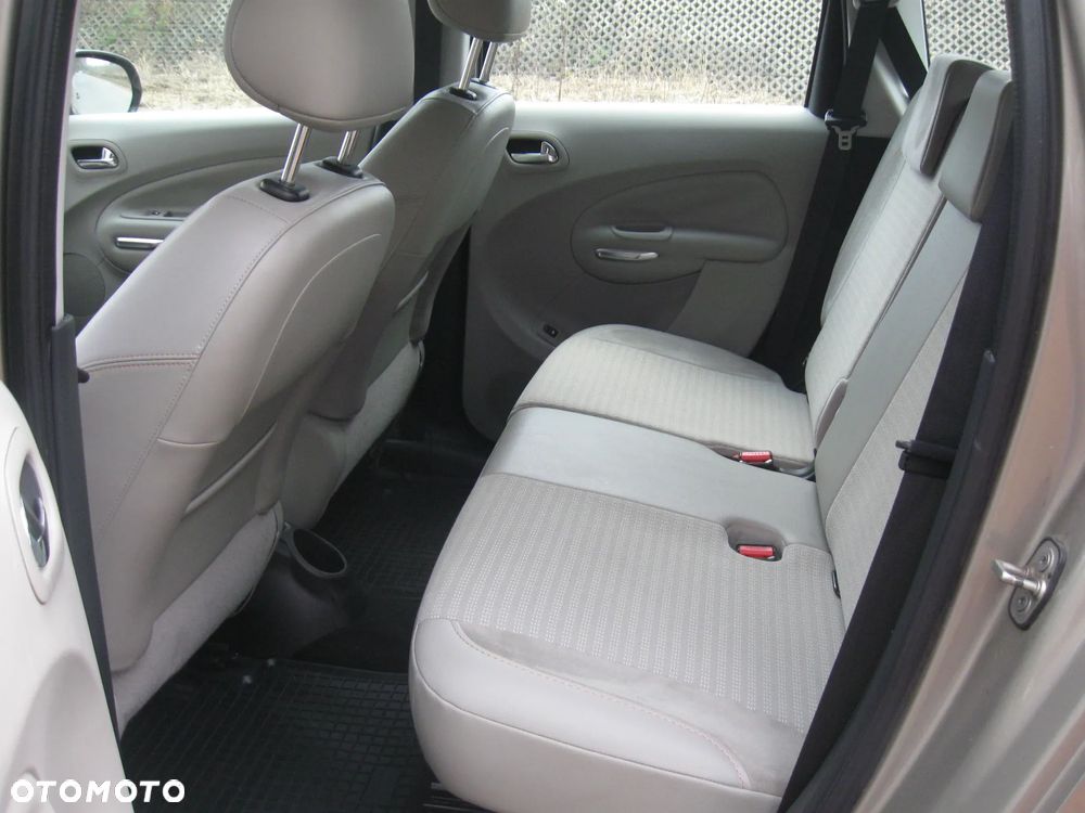 Citroën C3 Picasso VTi 120 Exclusive - 12