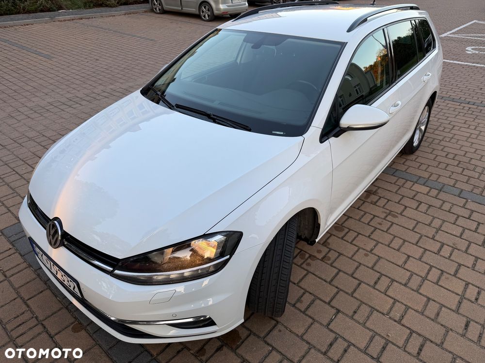 Volkswagen Golf 2.0 TDI SCR Comfortline - 20