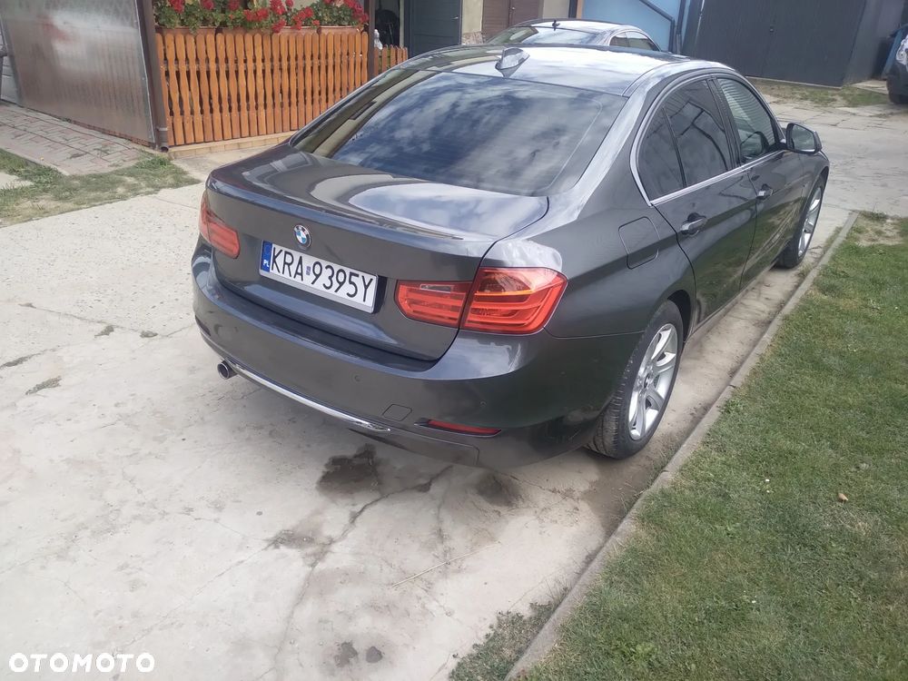 BMW Seria 3 316d Luxury Line - 3