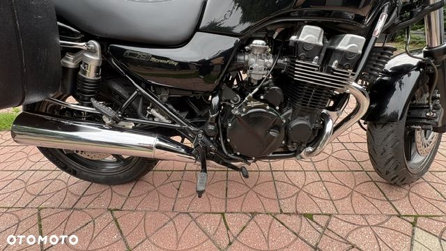 Honda CB - 8