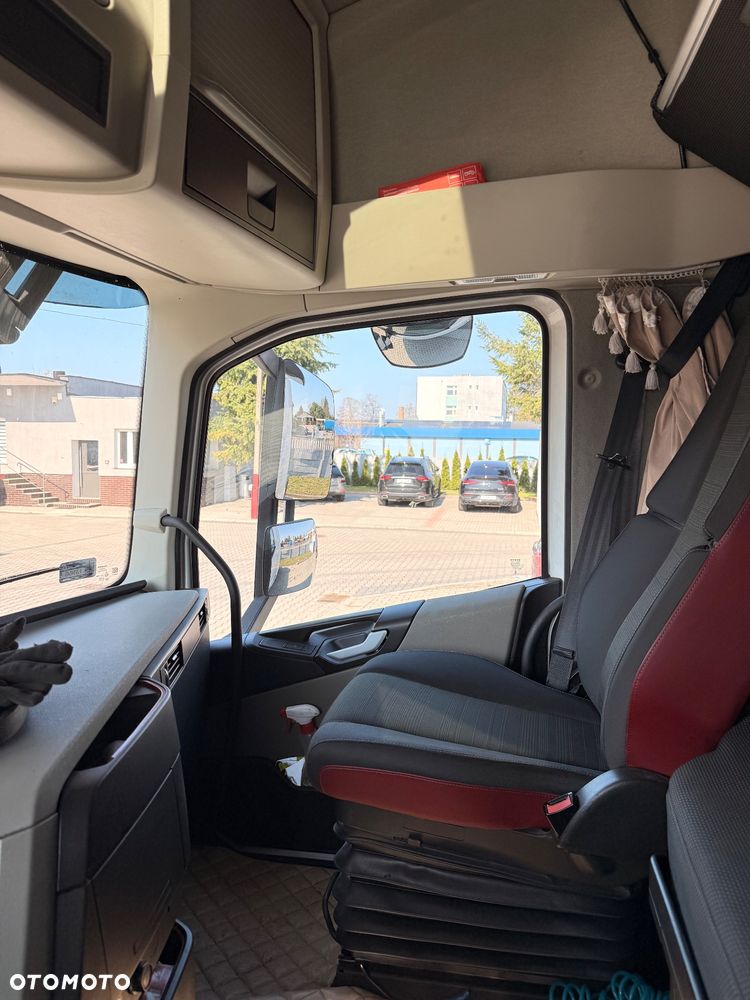 Volvo FH 460 EURO 6 - 26