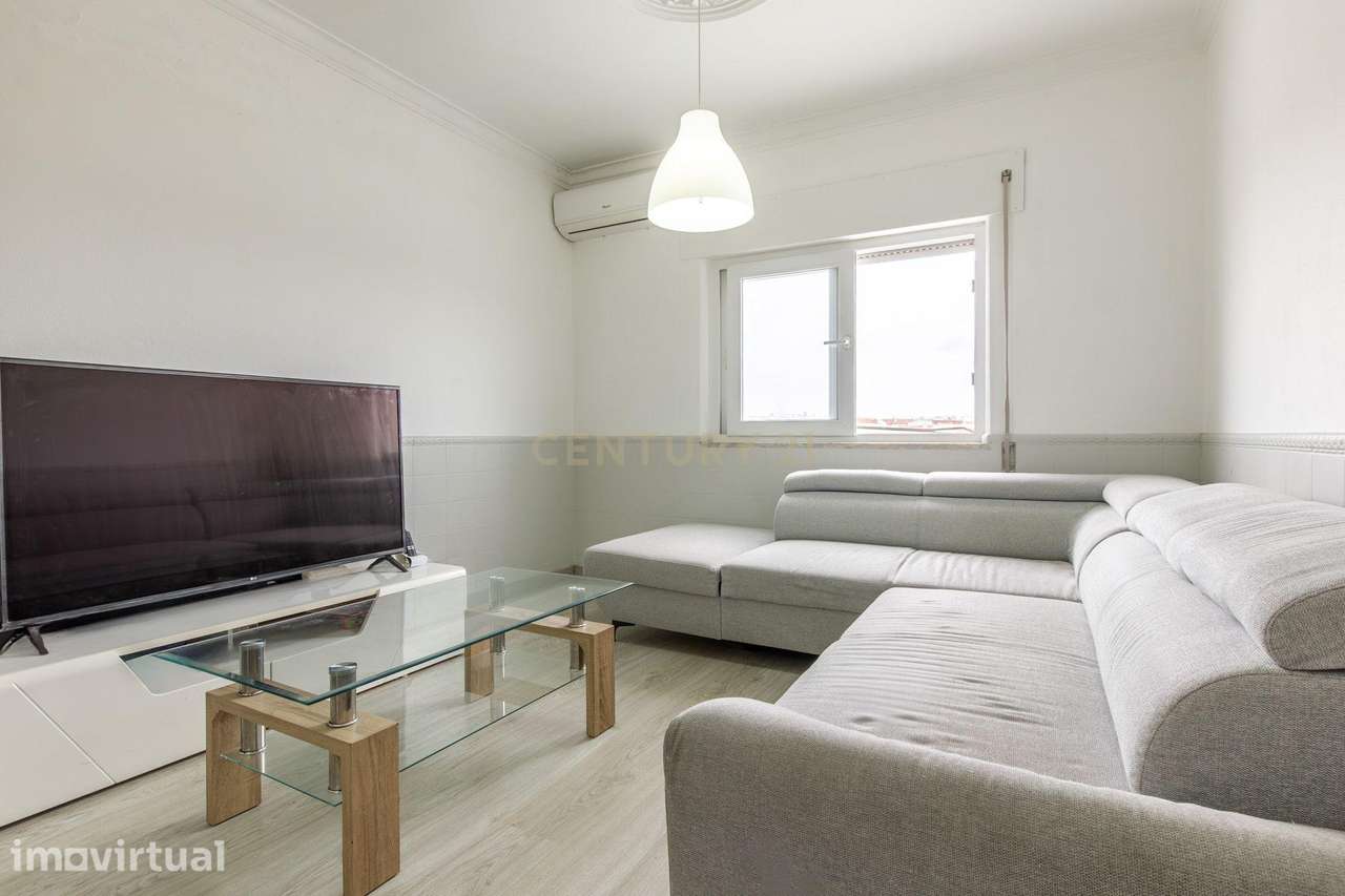 Excelente Apartamento de 4 Assoalhadas com Terraço e Sótão Independent - Grande imagem: 5/28