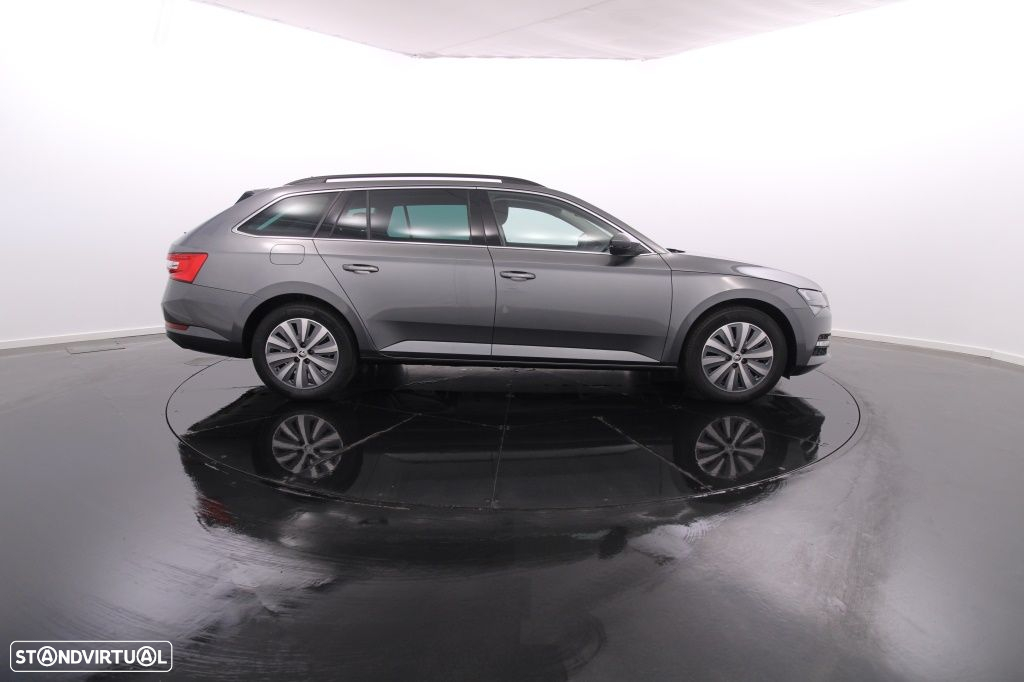 Skoda Superb Break 2.0 TDI Ambition DSG - 9
