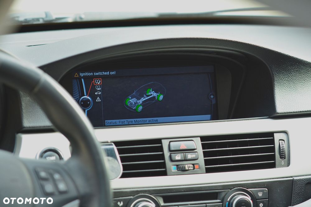 BMW Seria 3 320d - 22