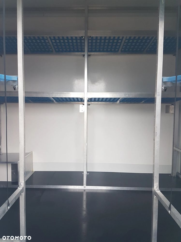 Iveco DAILY KONTENER NISKOPODŁOGOWY 4,44x2,23x2,42 SKLEP FOODTRUCK BAR KLIMA KONIOWÓZ KAMPER - 25