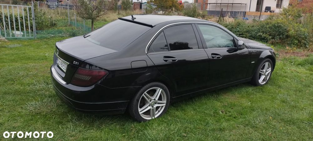 Mercedes-Benz Klasa C 180 CGI BlueEFFICIENCY - 2
