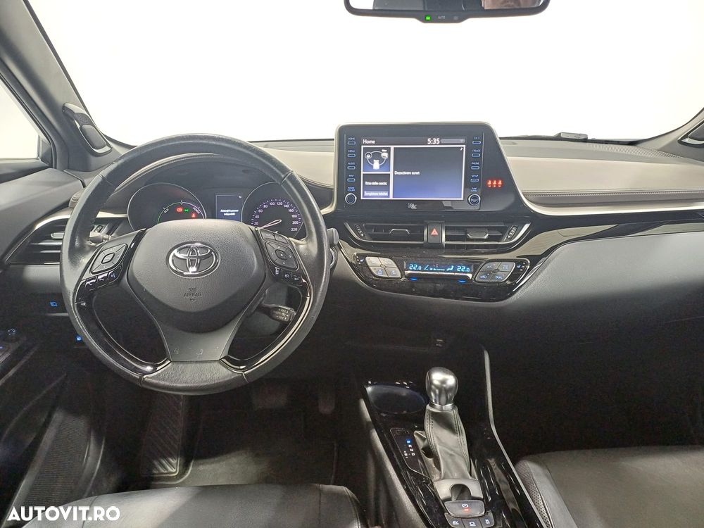 Toyota C-HR 2.0 HSD 184 CP 4x2 CVT Classy Bi-Tone - 8