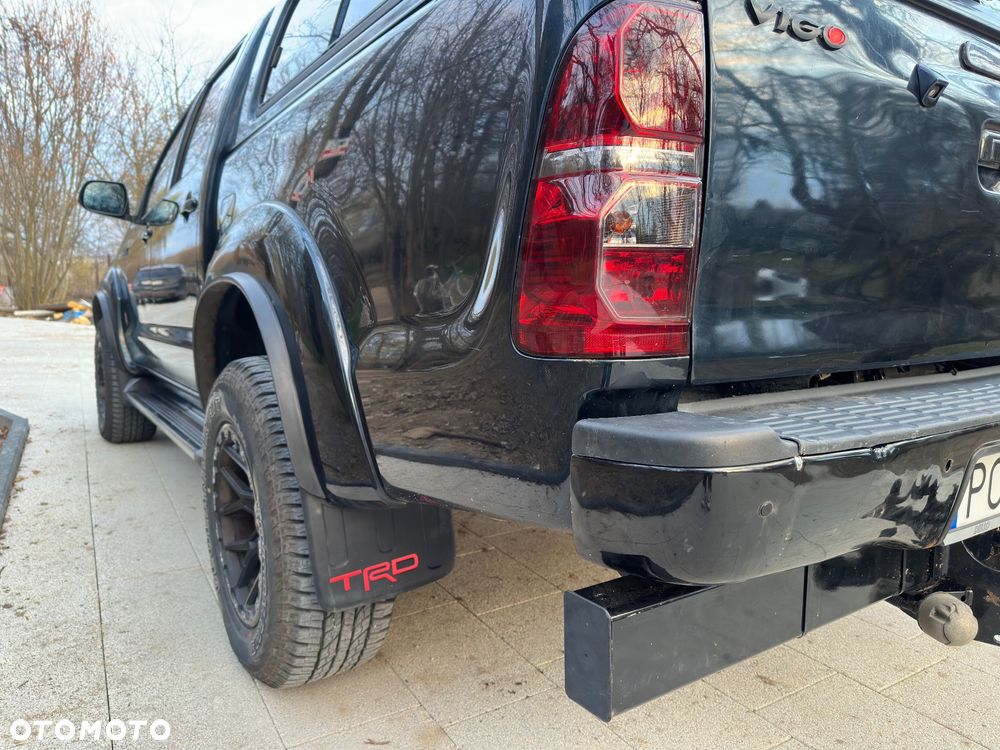 Toyota Hilux 3.0 D-4D SR5 - 19