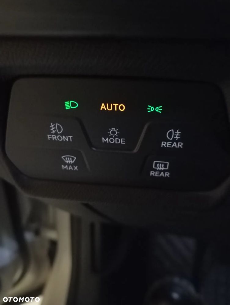 Cupra Formentor 1.4 e-Hybrid DSG - 39