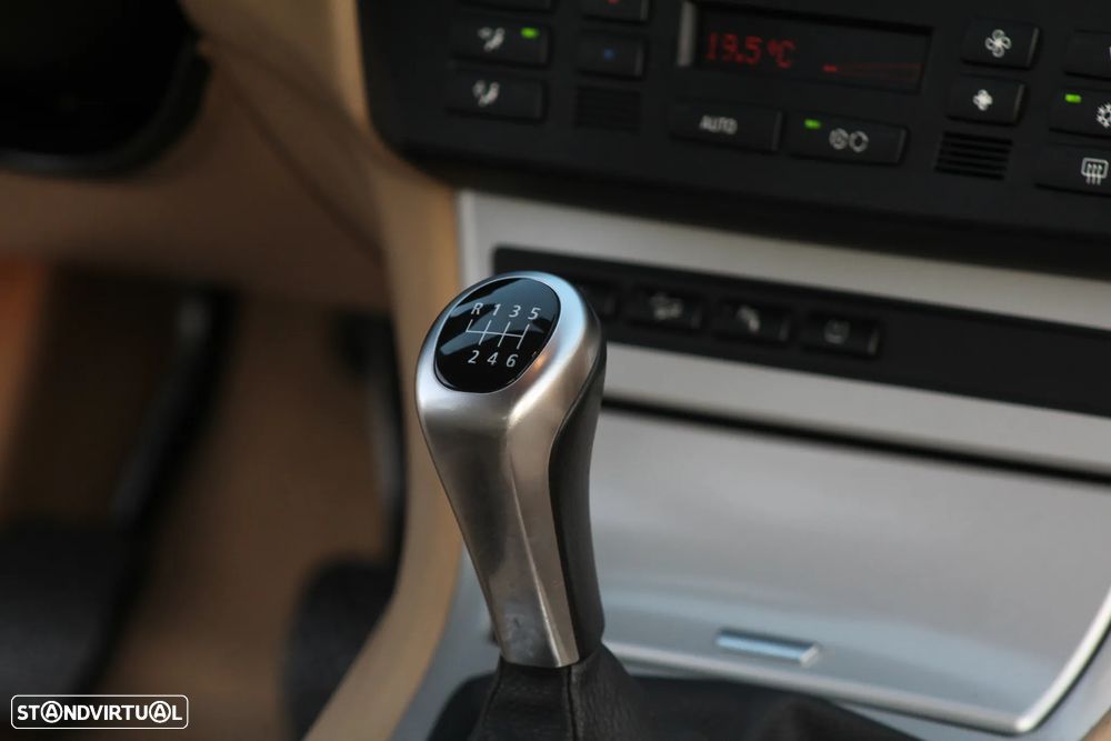 BMW X3 2.0 d LifeStyle - 41