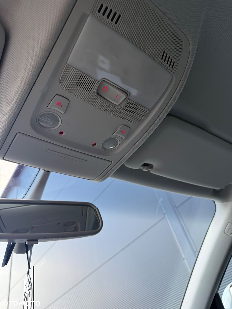 Audi A4 Avant 2.0 TFSI Ambition - 31