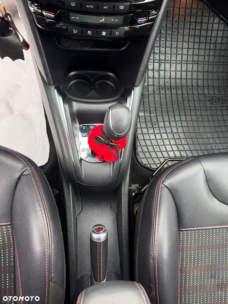 Peugeot 208 PureTech 110 Stop & Start EAT6 Tech Edition - 18