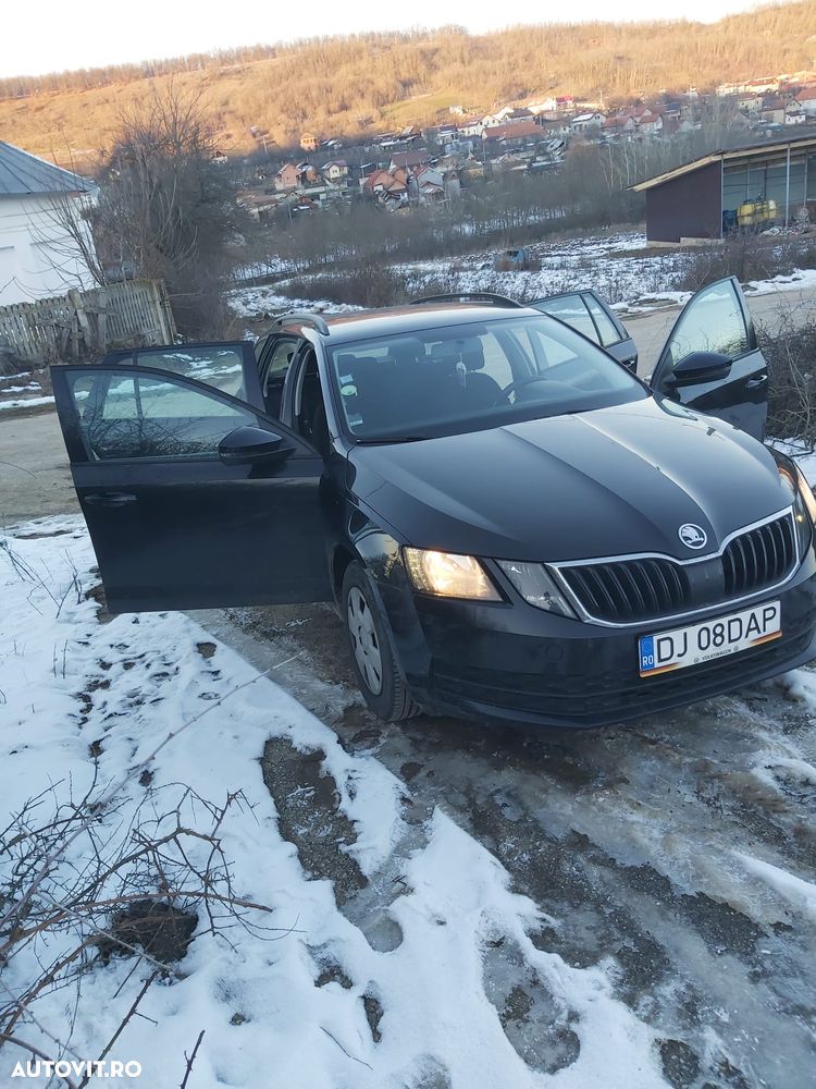 Skoda Octavia - 3