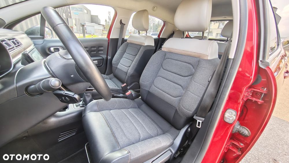 Citroën C3 1.2 PureTech Exclusive - 36