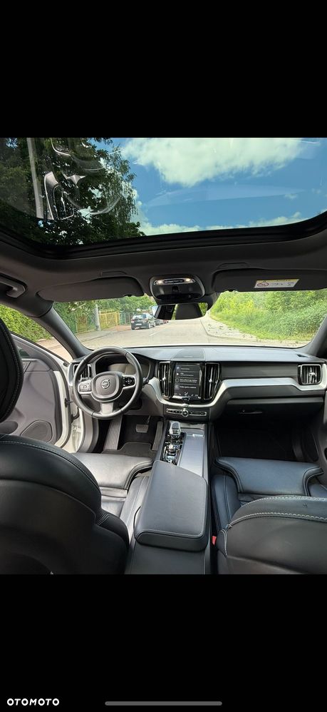 Volvo XC 60 - 4