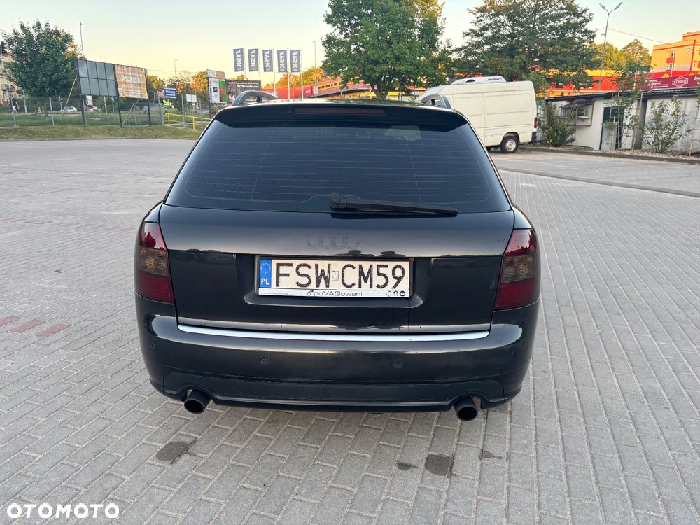 Audi A4 Avant 1.8T - 4