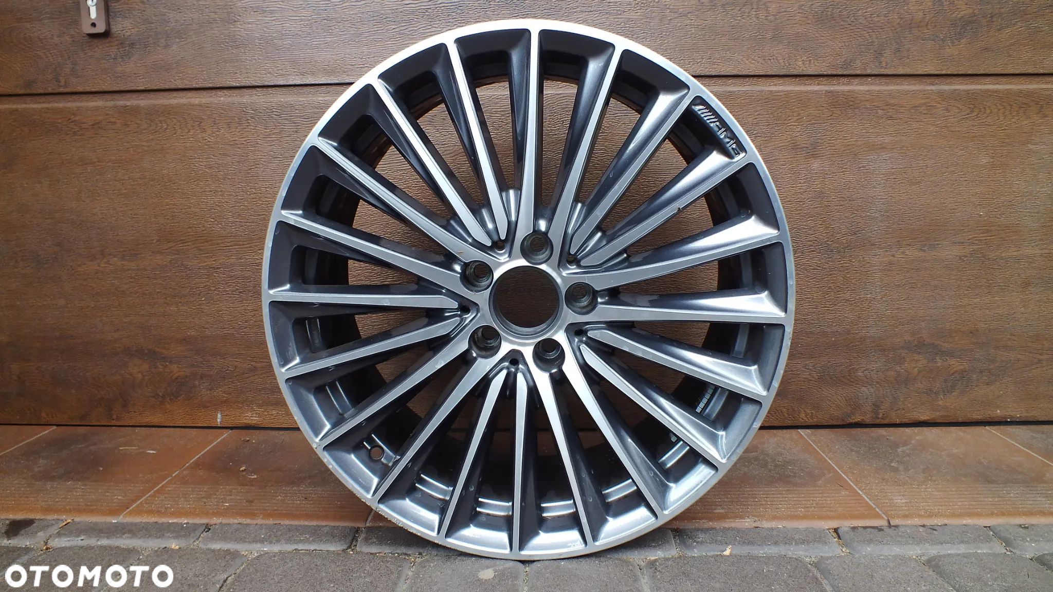 Felga aluminiowa 19 Mercedes A2064011900 - 1