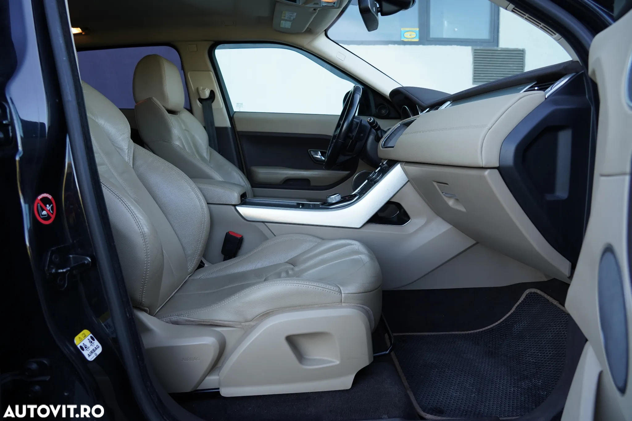 Land Rover Range Rover Evoque - 9