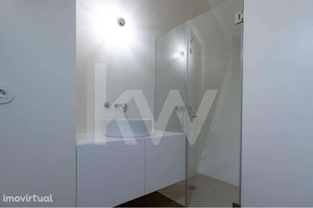 T2 COM VARANDA, EM CAMPANHÃ, PRÓXIMO AO TERMINAL INTERMODAL E DO ESTÁD - Grande imagem: 3/28