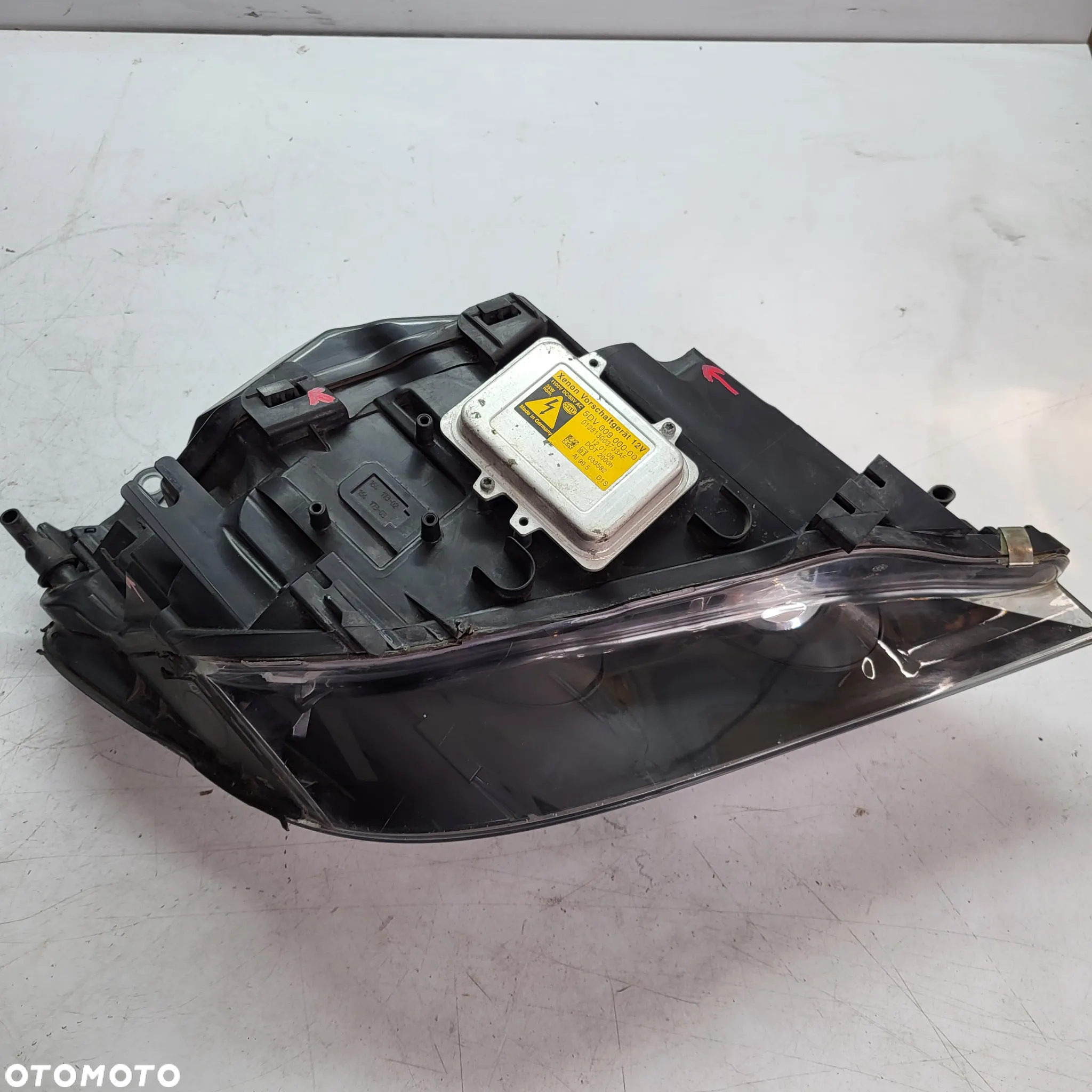 BMW 5 E60 E61 LAMPA LEWA PRZÓD XENON 7177739 - 7