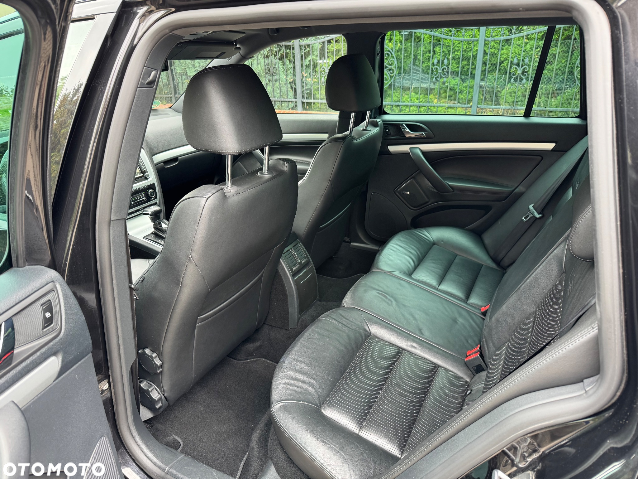 Skoda Octavia Combi 2.0 TDI DPF DSG RS - 15