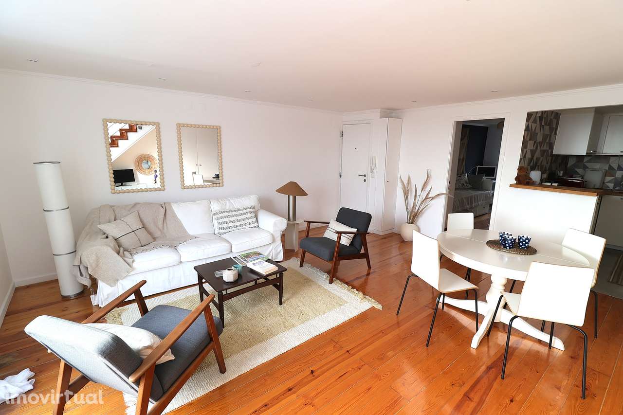 T3 Duplex (4 assoalhadas) - Príncipe Real - Lisboa - Grande imagem: 2/23