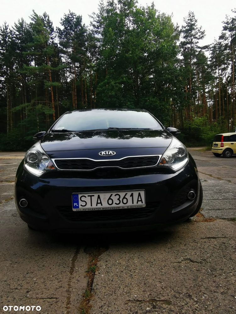 Kia Rio - 21