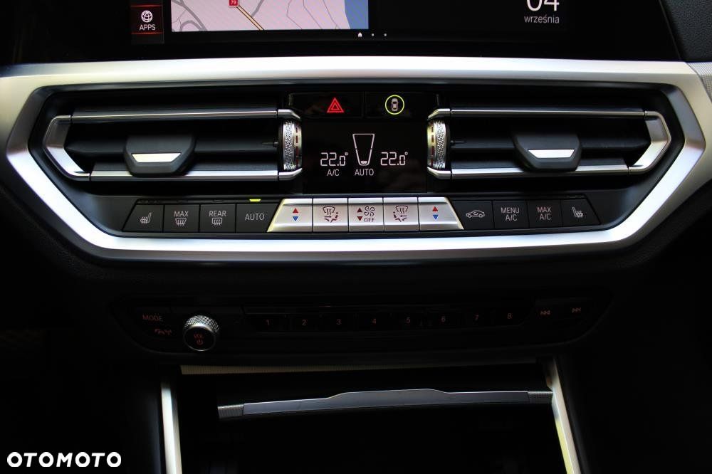BMW Seria 3 - 26